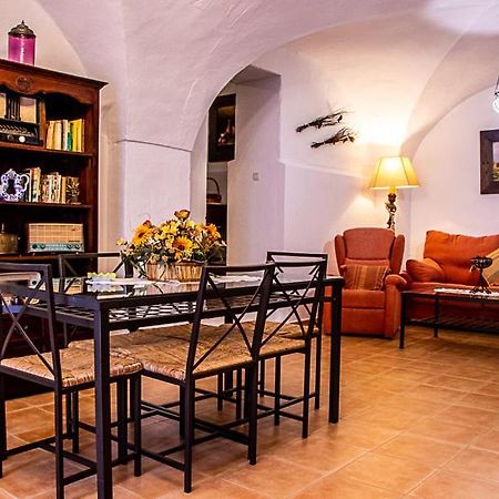 Casa Rural Los Gaitanes Valverde de Leganes Ngoại thất bức ảnh
