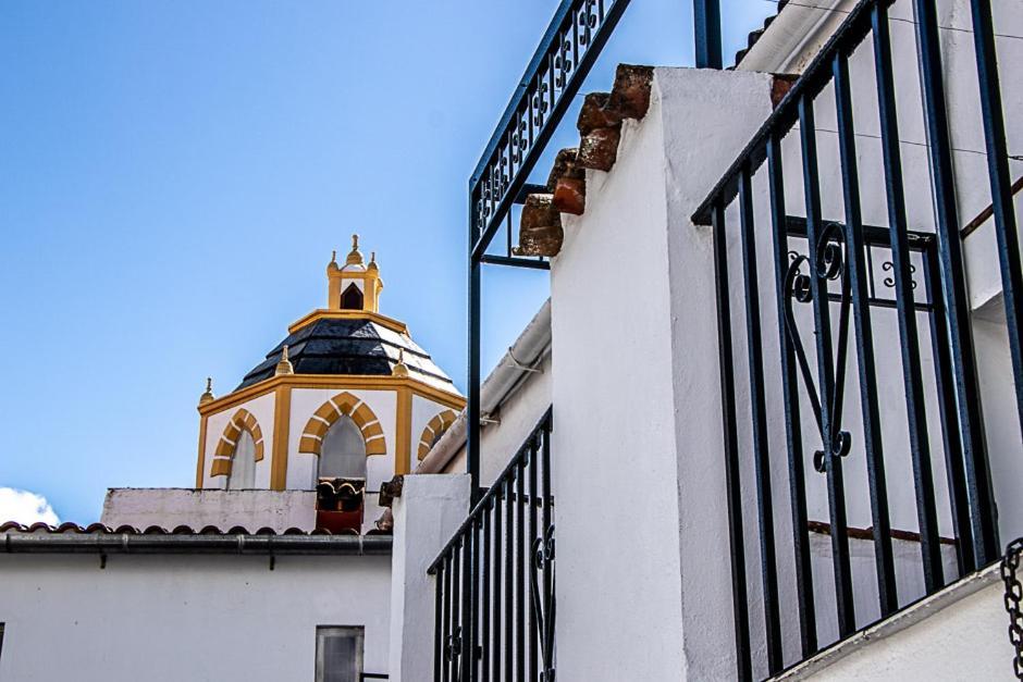Casa Rural Los Gaitanes Valverde de Leganes Ngoại thất bức ảnh