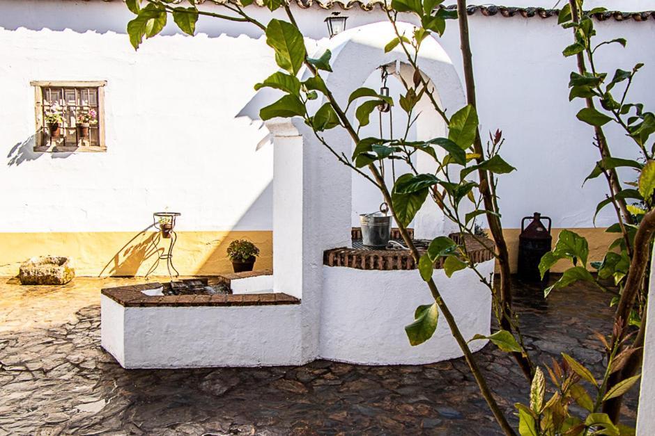 Casa Rural Los Gaitanes Valverde de Leganes Ngoại thất bức ảnh