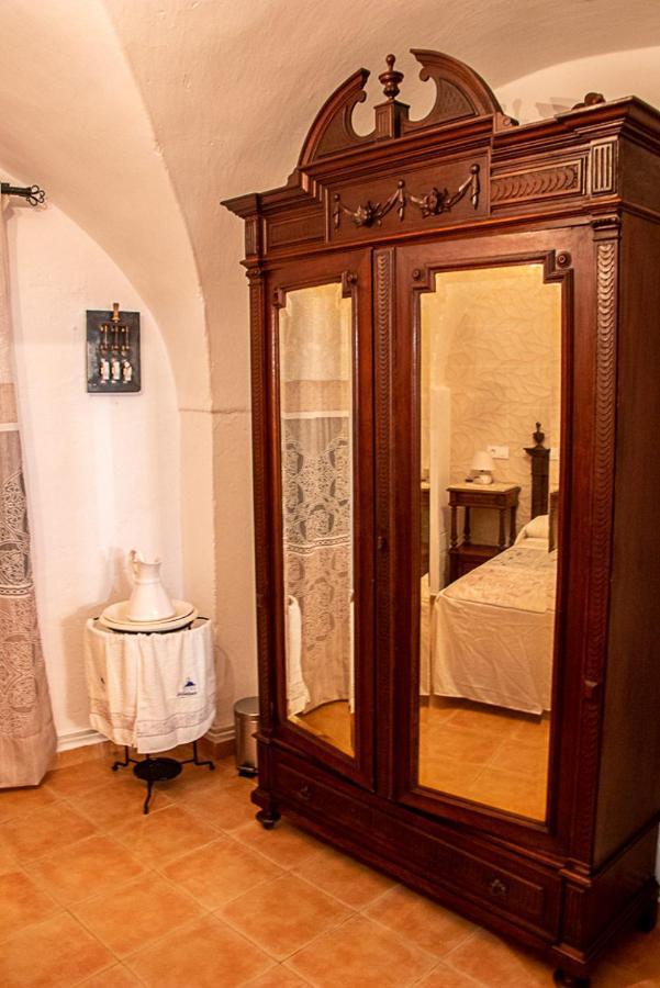 Casa Rural Los Gaitanes Valverde de Leganes Ngoại thất bức ảnh