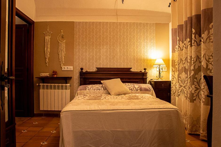 Casa Rural Los Gaitanes Valverde de Leganes Ngoại thất bức ảnh
