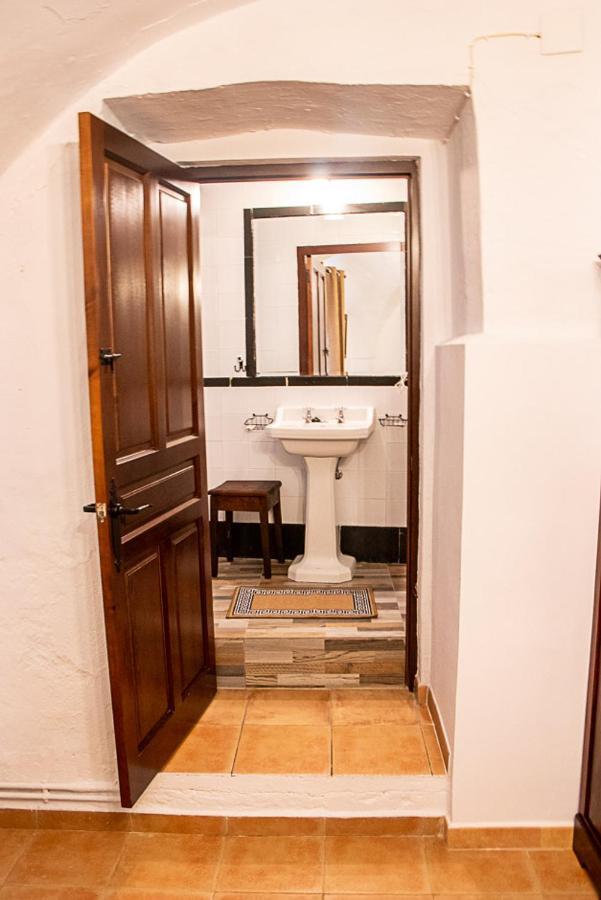 Casa Rural Los Gaitanes Valverde de Leganes Ngoại thất bức ảnh