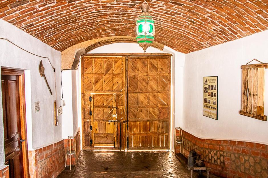 Casa Rural Los Gaitanes Valverde de Leganes Ngoại thất bức ảnh